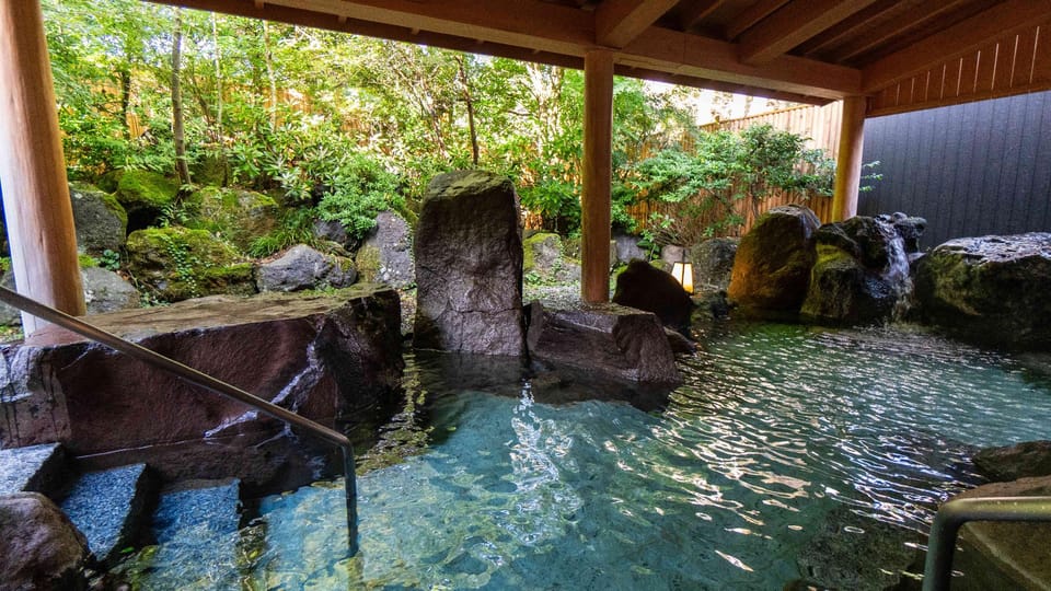 Open air bath