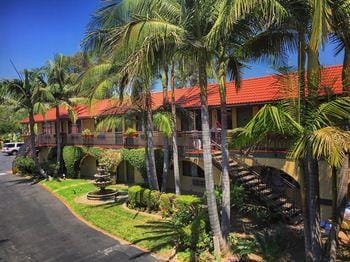 Garden Inn & Suites Hotel in Glendora