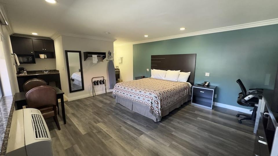 Guestroom