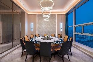 Crystal Orange Hotel Haimen Wenfeng Great World Hotel in Suzhou