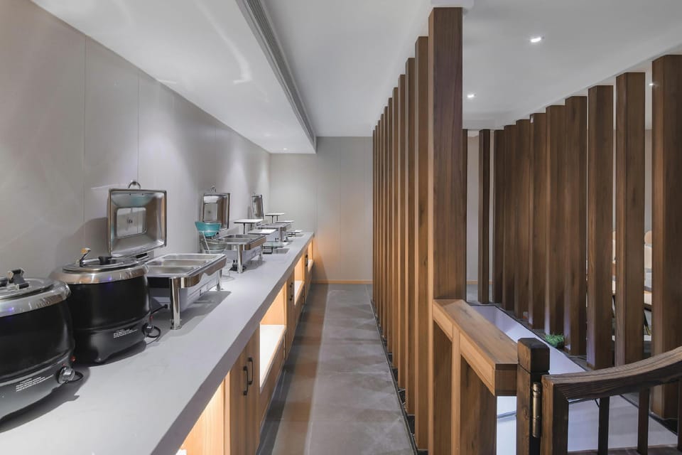 Elan Inn Nanjing Xianlin Center Subway Station Hotel in Nanjing