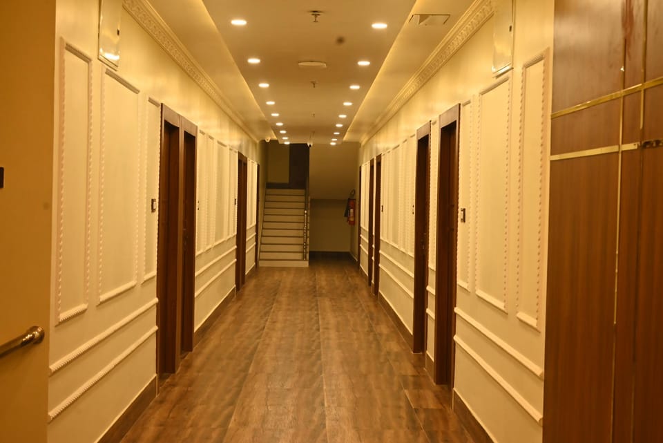 Swet Palash Resort Hotel in West Bengal