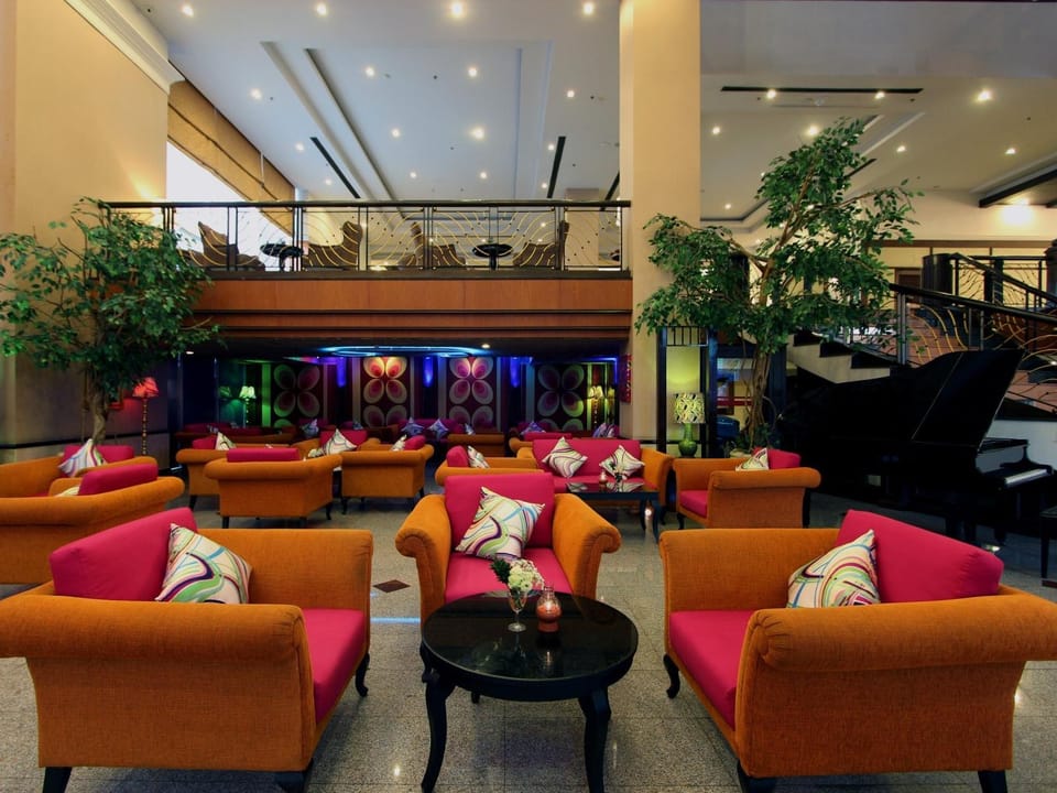 Duangtawan Hotel Hotel in Chiang Mai