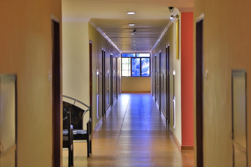 Hotel Srinivas Hotel in Kochi