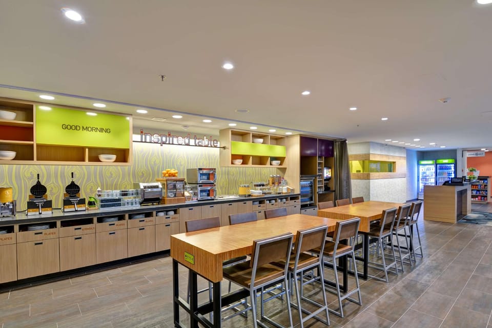 Home2 Suites by Hilton Las Vegas Strip South Hotel in Paradise