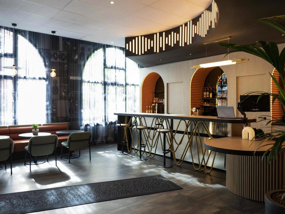 Bar/lounge