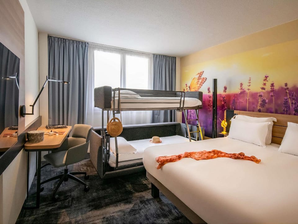 Guestroom