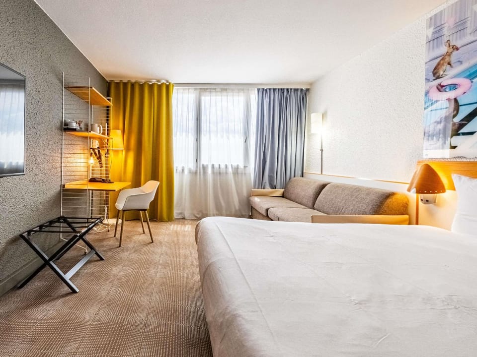 Guestroom