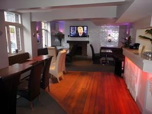 Crown & Anchor Hotel Hotel in Manchester