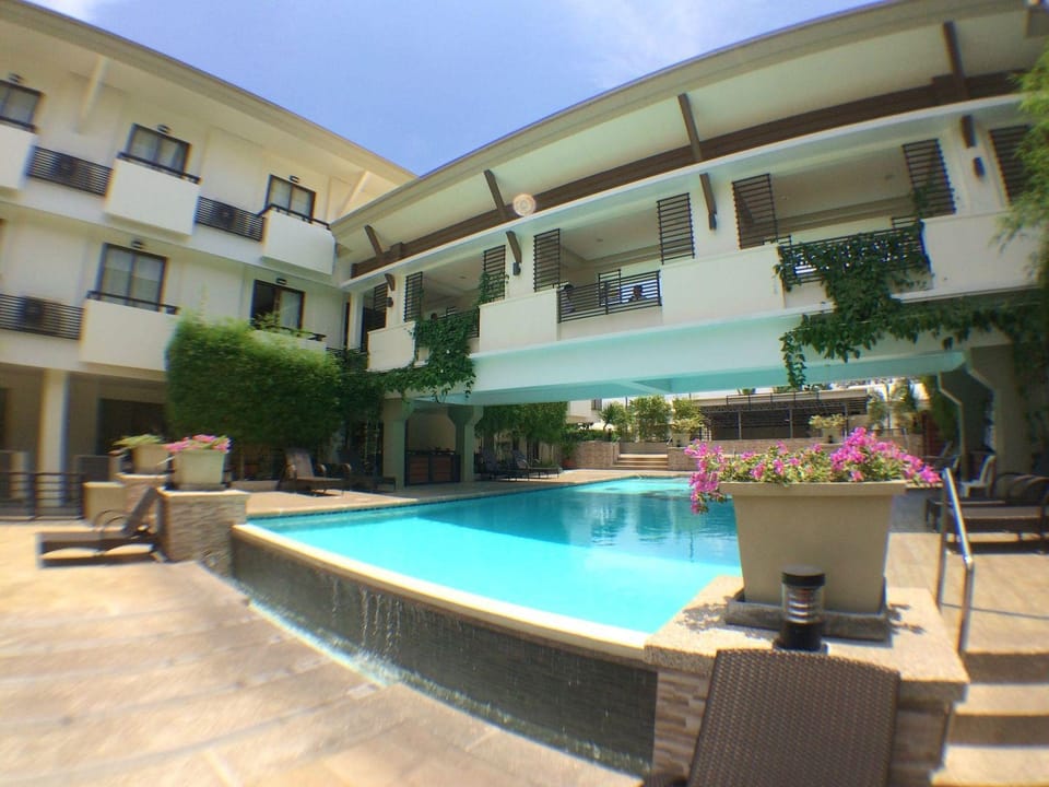 Mansion Garden Hotel Hotel in Subic