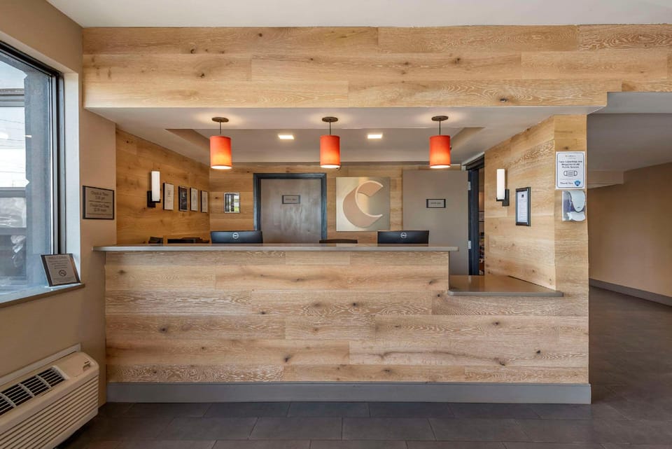 Comfort Inn & Suites Liverpool - Syracuse North Hotel in New York