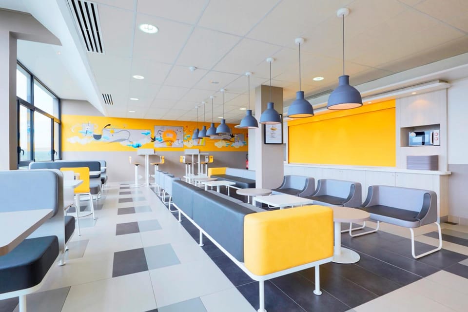 Bar/lounge