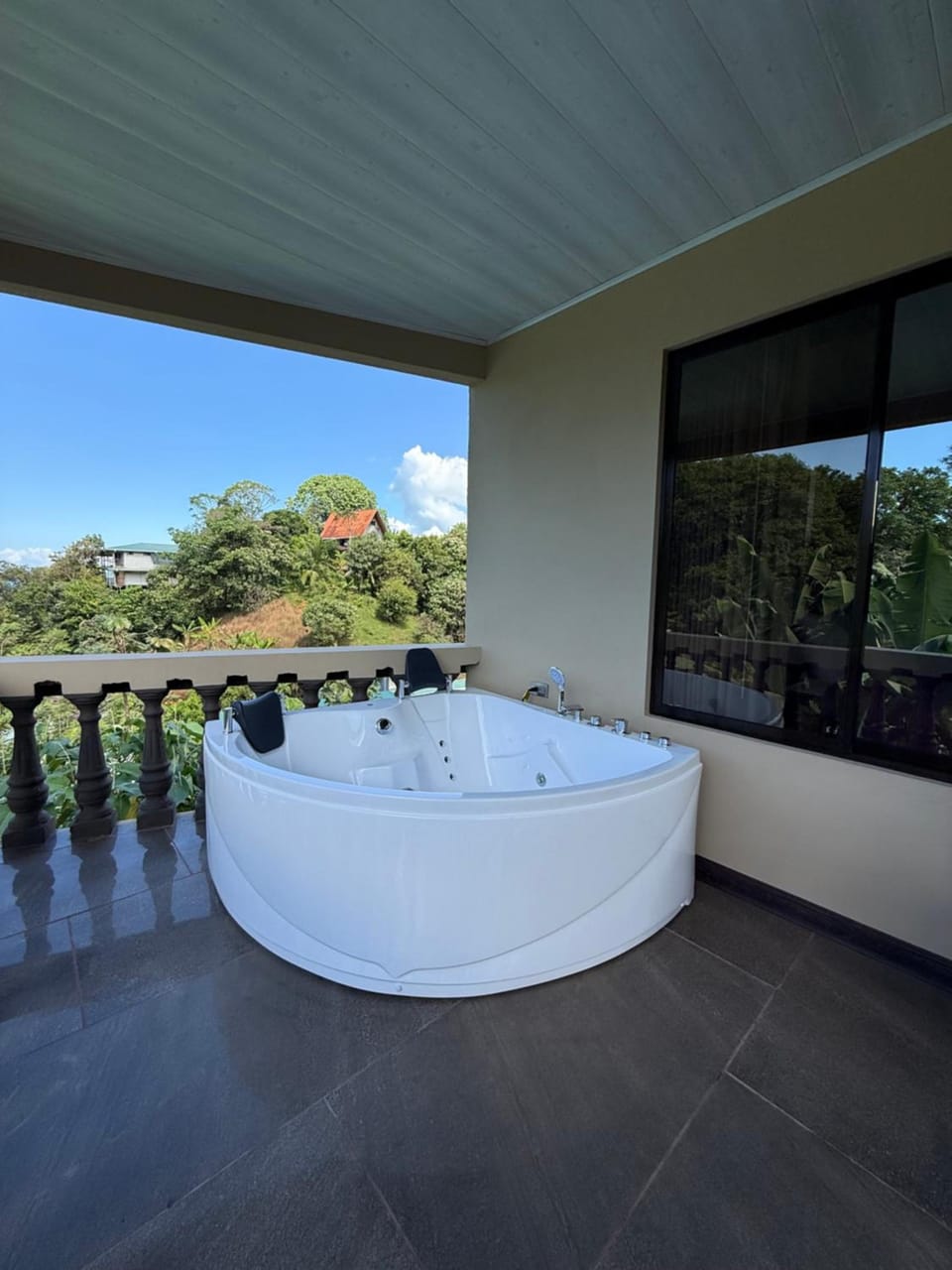 Balcony/terrace