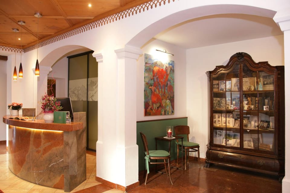 Hotel Lukashansl Hotel in Zell am See