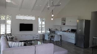 Camps Bay Apartment Hotel in Camps Bay