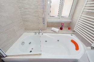 Two Bedrooms Trionfale Hotel in Rome