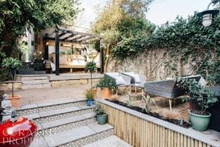 Central Townhouse with Garden   Free Parking Hotel in Bath