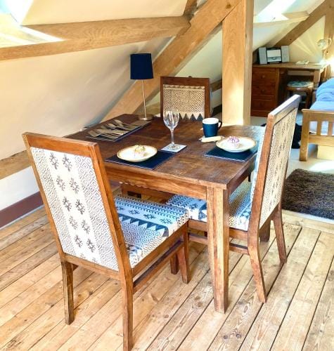 Greencourt Loft - The Cotswold Way, Stroud Hotel in Stroud
