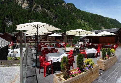 Pension de la Poste Hotel in Canton of Valais