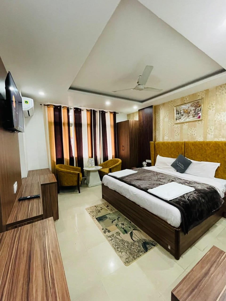Hotel Grand Palace Hotel in Himachal Pradesh