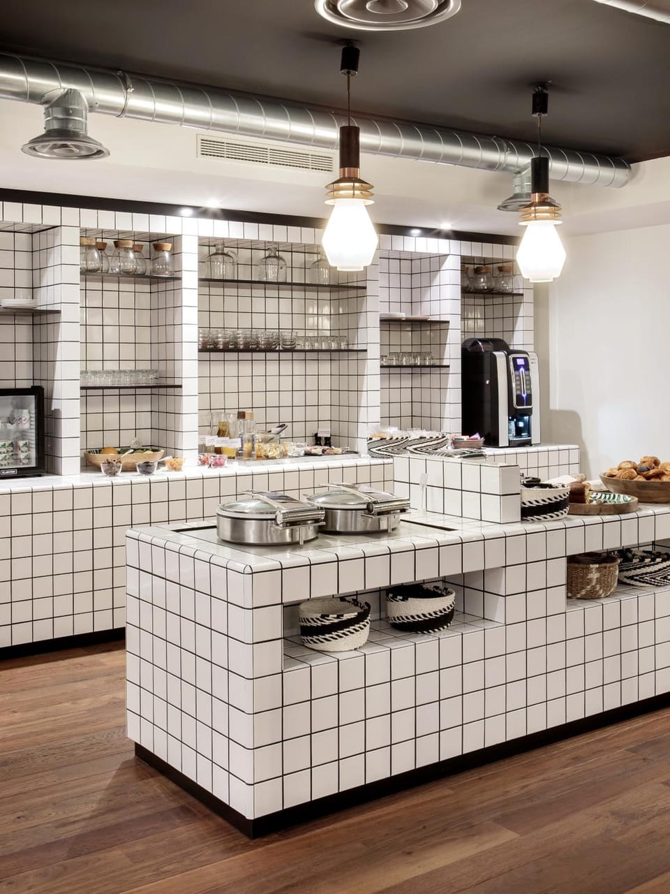 New Hotel Le Voltaire Hotel in Paris