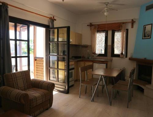 Oliaria Apartments Hotel in Platanias