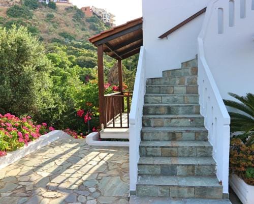 Oliaria Apartments Hotel in Platanias