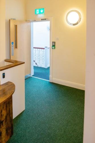 Botanic Avenue Hostel less than a mile from the City Centre Hostel in Belfast