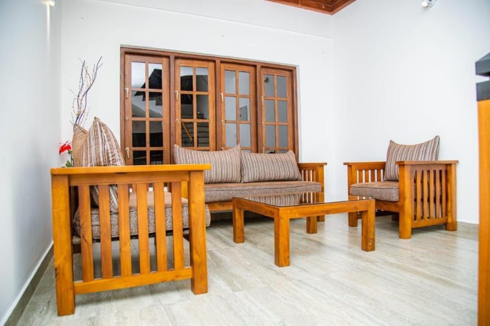 Seasons Villa - Nuwara Eliya Hotel in Nuwara Eliya