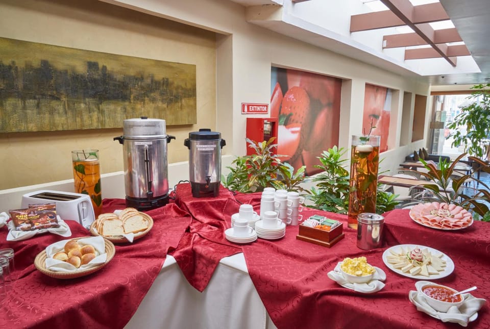 Embassy Quito Hotel Hotel in Quito