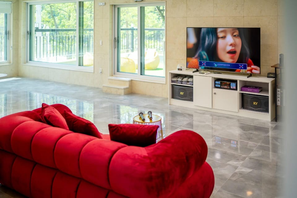 Chuncheon DBJ Hotel in Gyeonggi-do