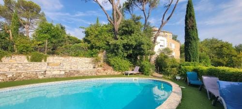 Le Moulin de Varrians Hotel in French Riviera