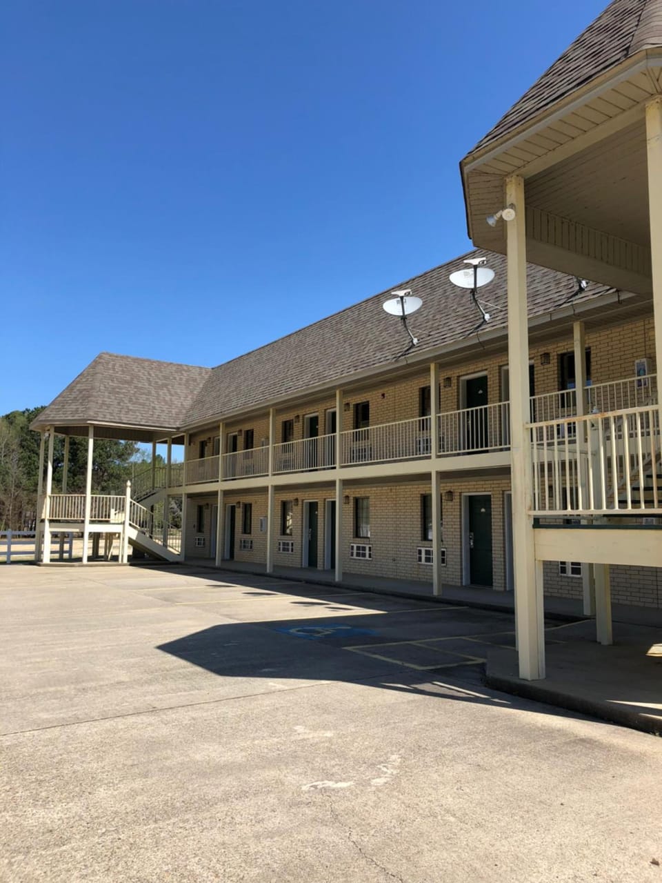 Riverwood Inn Motel in Glenwood