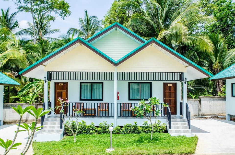 Changsi Resort Apartment hotel in Krabi Changwat
