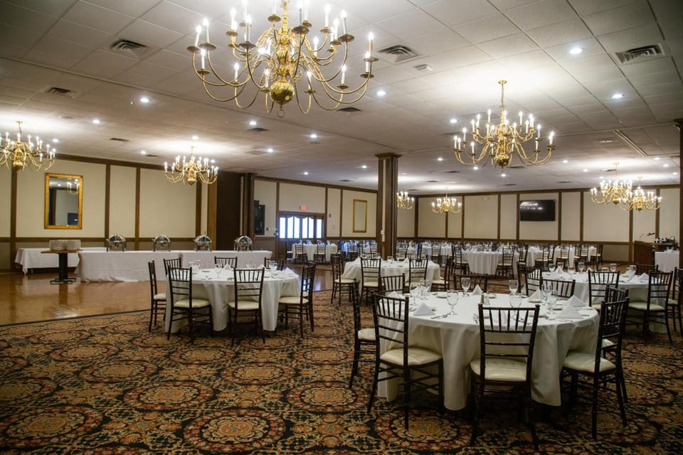 The Stables Inn & Suites Hotel in Ohio