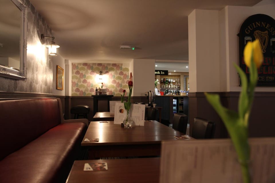 Alcester Inn Hotel in Wychavon District