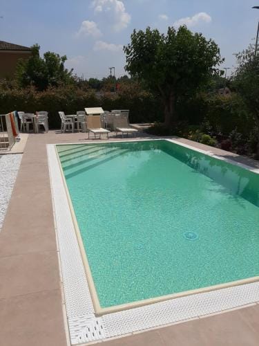 Villa Luisa Rooms Hotel in Peschiera del Garda