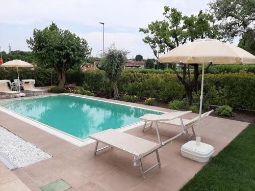 Villa Luisa Rooms Hotel in Peschiera del Garda