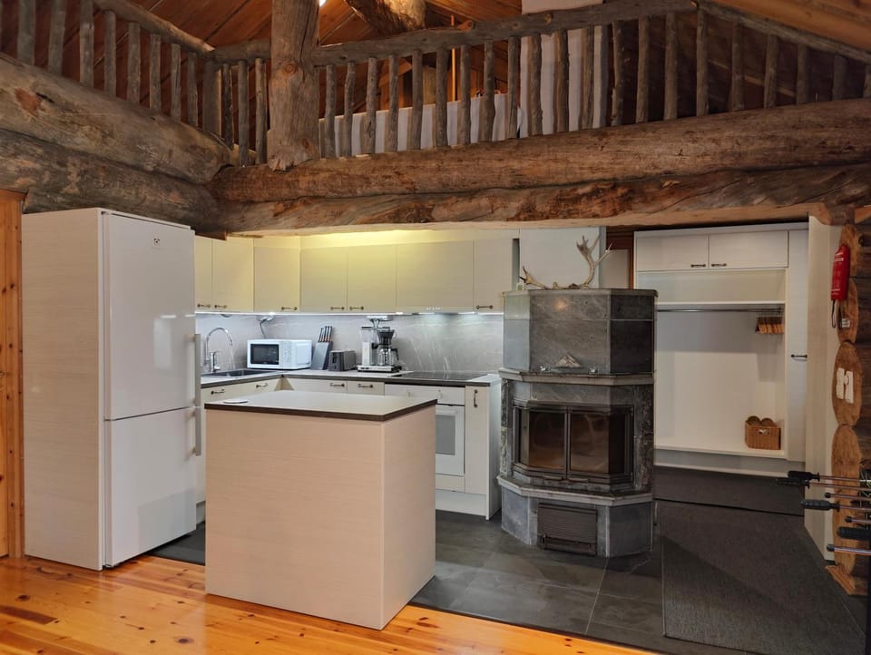 Isokelo Log Apartments Chalet in Lapland