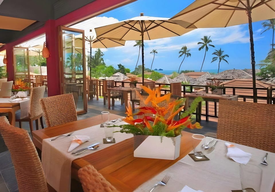 Sunset Beach Resort Resort in Patong