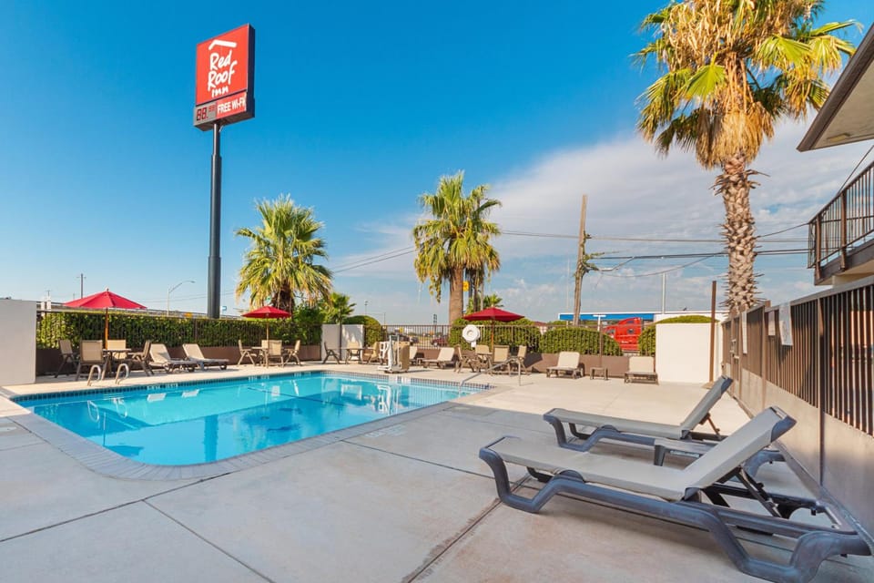 Red Roof Inn San Antonio E - Frost Bank Center Motel in San Antonio