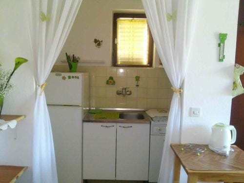 Apartments and rooms with parking space Stari Grad, Hvar - 14888 Hotel in Stari Grad