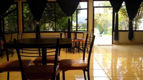 Hotel Quetzalcalli Hotel in Hidalgo, Mexico