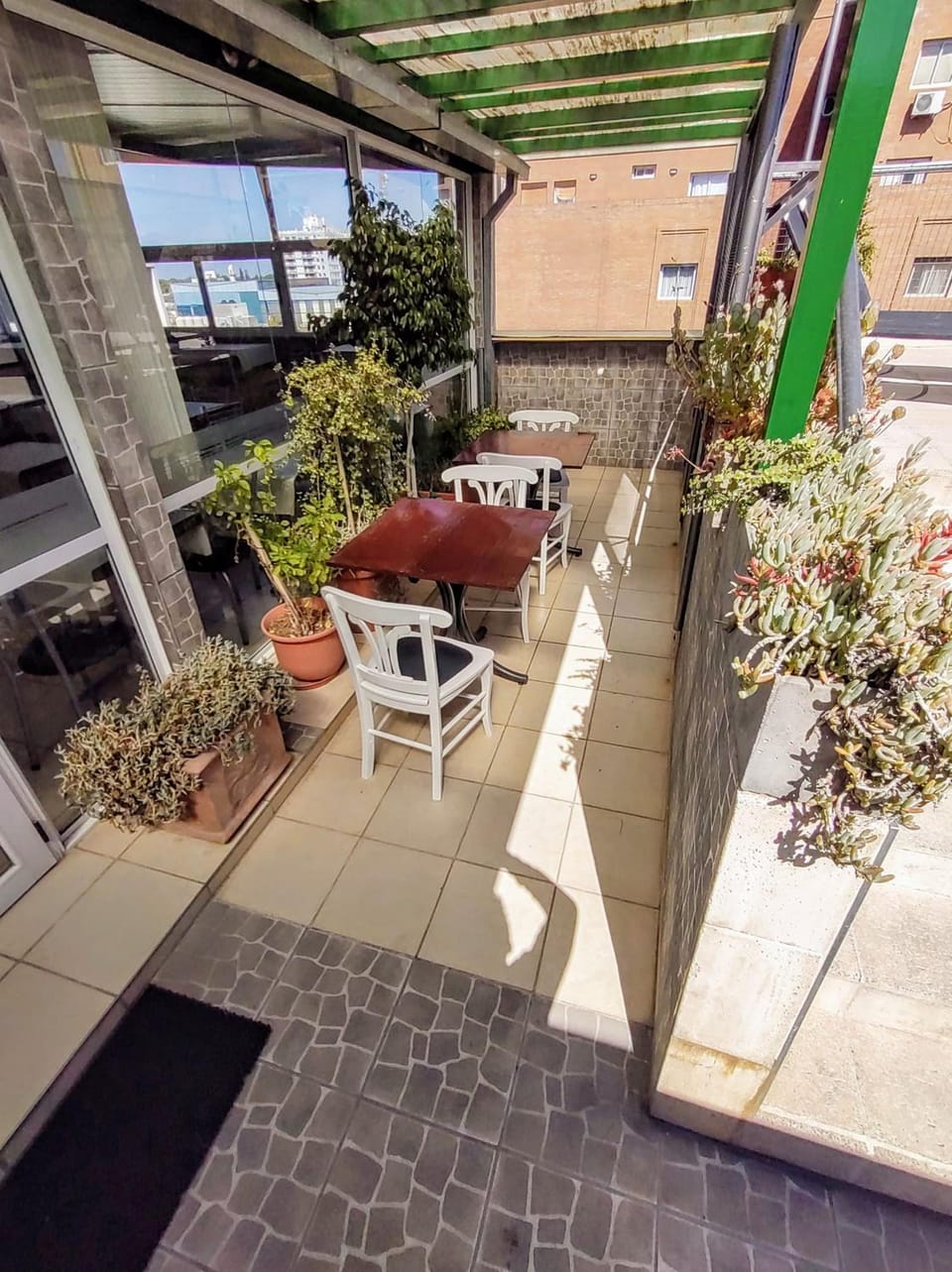 Plaza Milenium Apartment hotel in San Rafael
