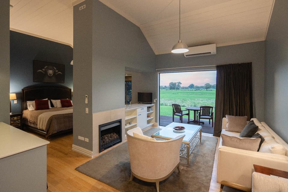 Separate living room