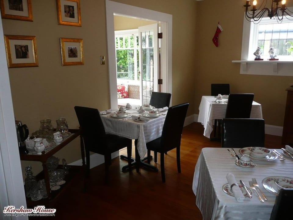 Kershaw House Boutique Accommodation Hotel in Tasman District, Tasman, New Zealand