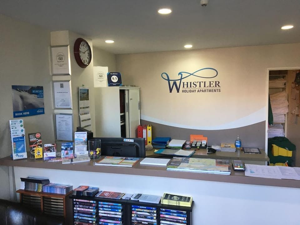 The Whistler Holiday Apartments Apartment hotel in Queenstown