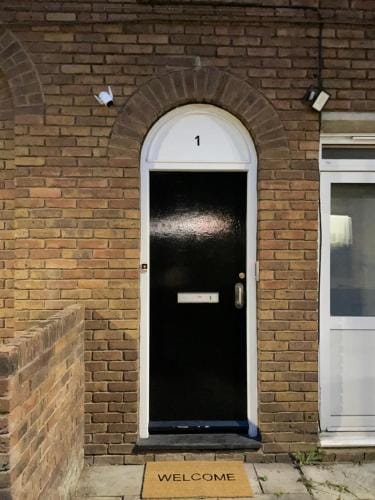 Lovely Triple and Quadruple Rooms in Euston & Square in Central London Hotel in London Borough of Islington
