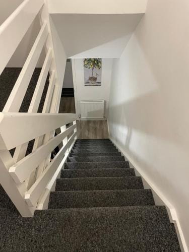 Lovely Triple and Quadruple Rooms in Euston & Square in Central London Hotel in London Borough of Islington