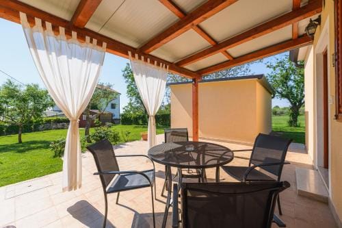 MIMA house with apartments Hotel in Istria County